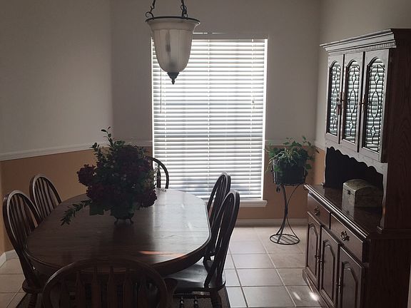 5th image of 4667 Forest Glen Ct
