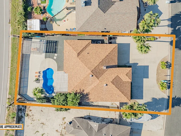 14029 Coquina Bay Ave — Photo 17