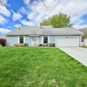 8989 Jasmine Ln S, Cottage Grove, MN, 55016