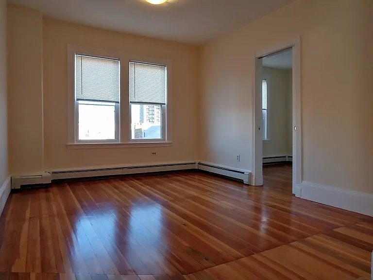 3 Bedford St #2F — Photo 3
