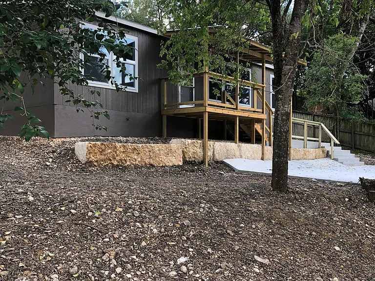 167 Deer Ln — Photo 1