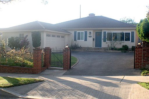 1st image of 843 Uclan Dr