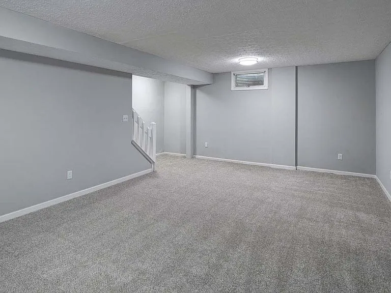 McNaughten Woods Townhomes — Photo 26