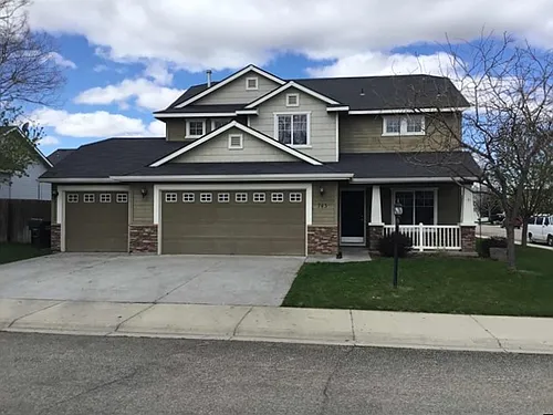 743 N Mudstone Way Photo 1