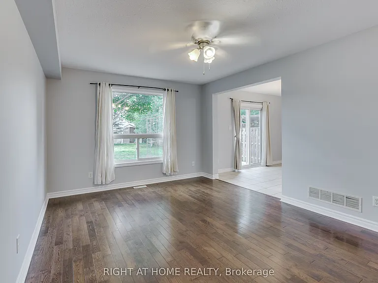 2206 Coronation Dr — Photo 6