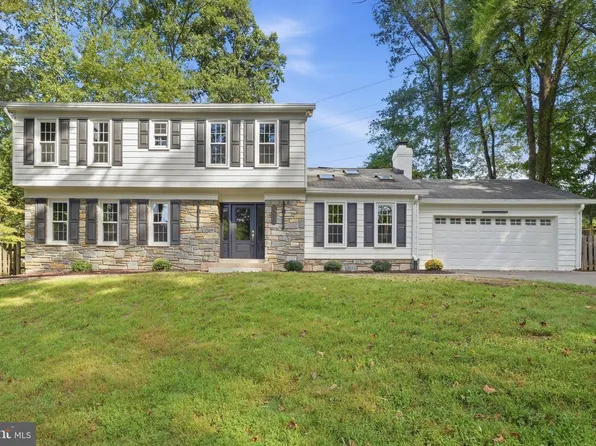 8017 Lakenheath Way, Potomac, MD 20854