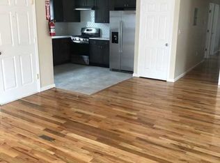 98 2nd Ave APT 3, Newark, NJ 07104