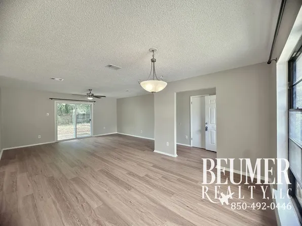 4234 Baywoods Dr, Pensacola, FL 32504