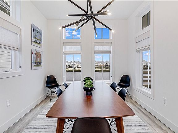 5th image of 213 Teakwood Dr