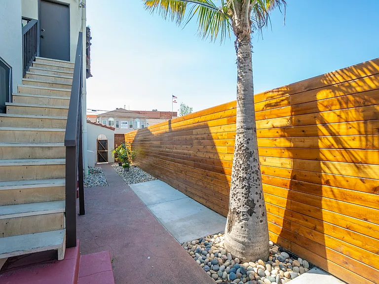 358 Orange Ave #360 — Photo 19