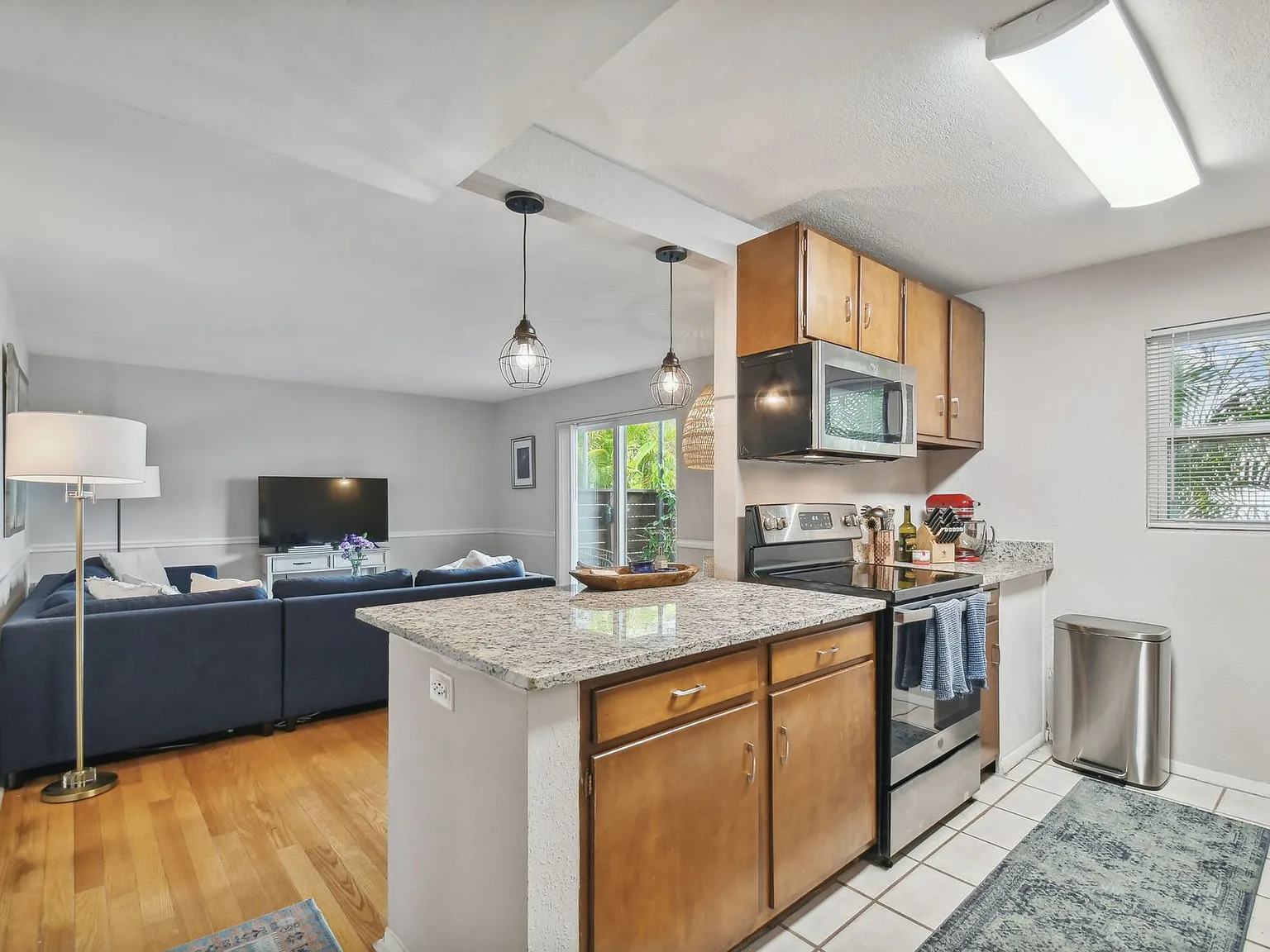 Great Location - SOUTH TAMPA - SOHO / Hyde Park Area — Photo 2