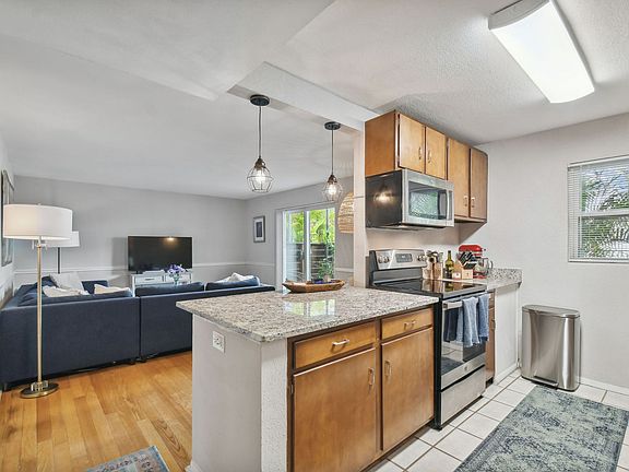 2nd image of 2401 W Morrison Ave APT 202