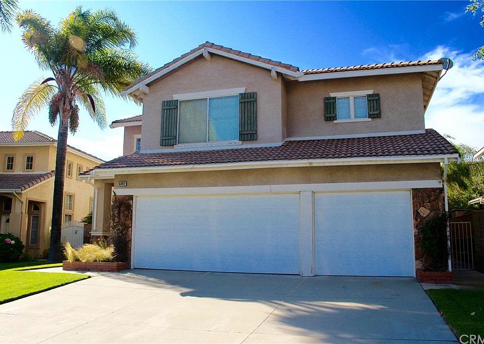 1st image of 5892 Park Crest Dr