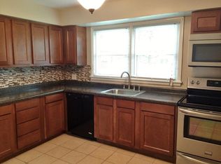 603 Breen Dr, Champaign, IL 61820