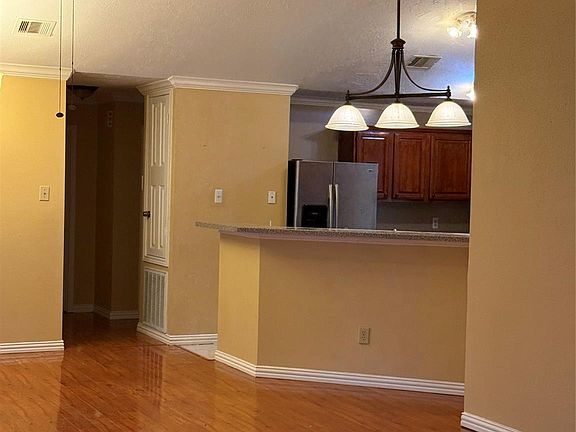 5th image of 1467 Hunters Park Dr