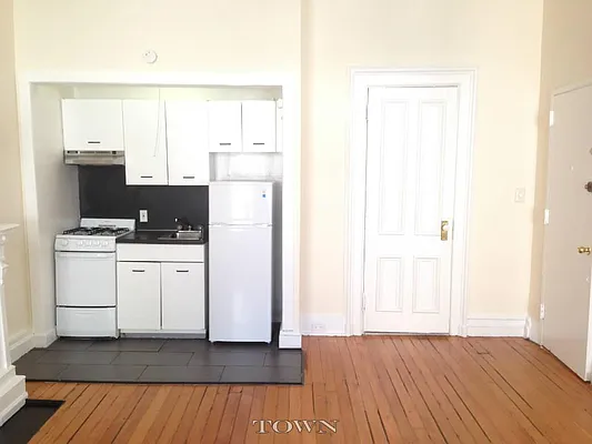 Rented by Town Residential | media 13