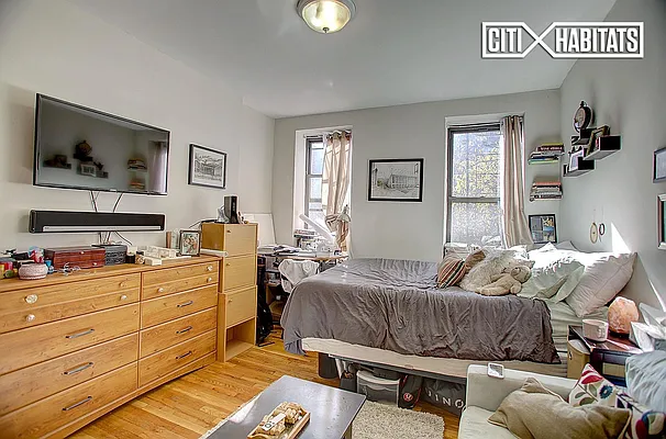 Rented by Citi Habitats | media 7