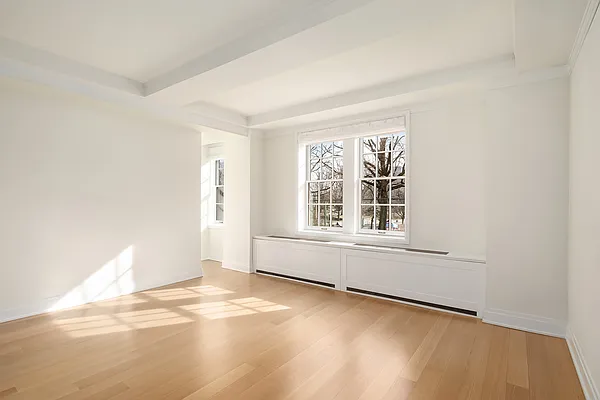 Rented by Douglas Elliman | media 14