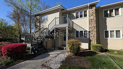 471 Britton Creek Dr Photo 1