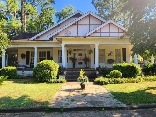 407 NE College Ave, Dawson, GA 39842