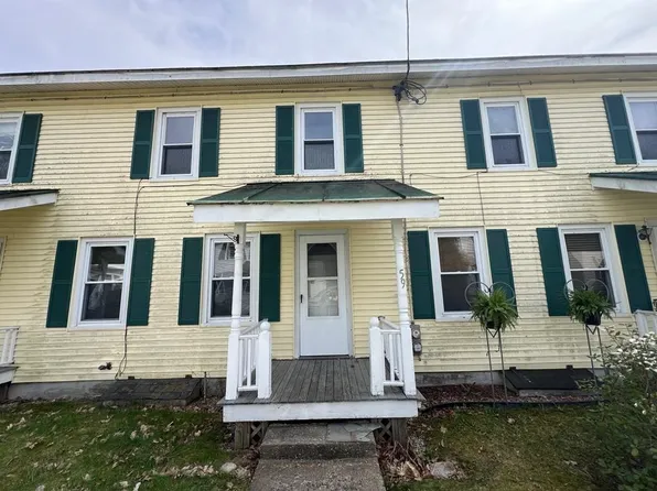 59 Carson Ave #59, North Adams, MA 01247