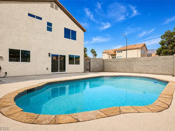 9516 Fox Forest Ave, Las Vegas, NV 89129