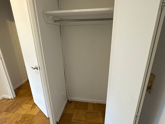 4th image of 330 E 46th St APT 9l