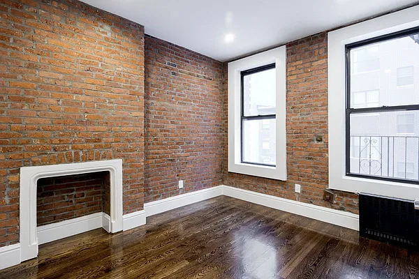 Rented by Town Residential | media 35