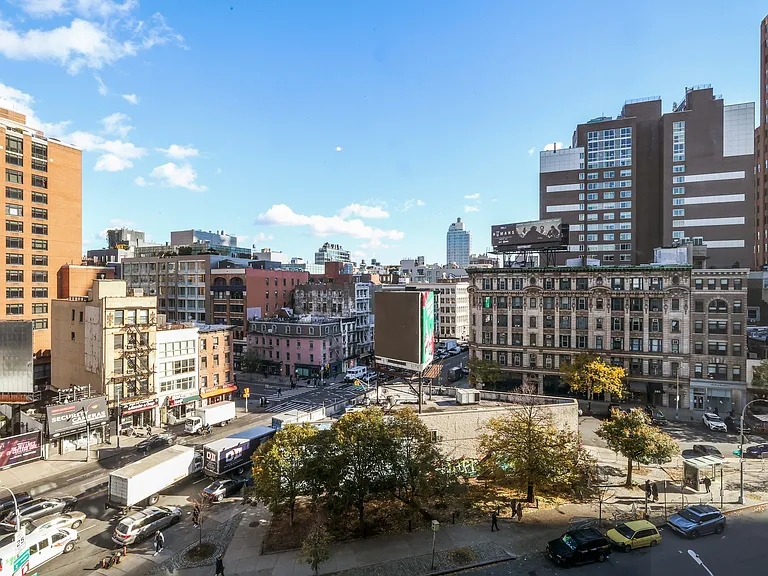 1 York St #6D — Photo 14