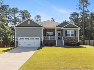 35 Seasons Dr, Cameron, NC 28326