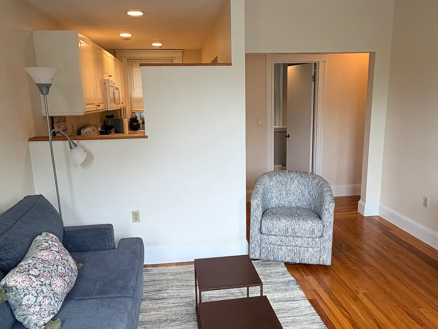 1 bed, 600 sqft, $3,195 — Photo 4