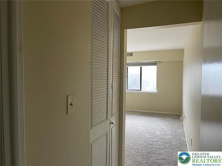 1590 Alta Dr — Photo 10