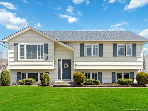 196 Sunshine Dr, Moncton, NB E1G 2E1