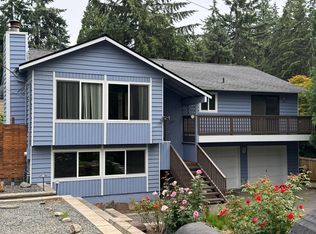 1111 NE 130th St, Seattle, WA 98125