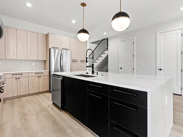 101 E Euclid Ave #1 — Photo 12