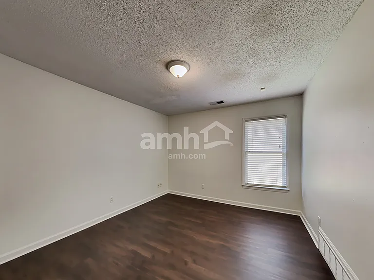 1466 Far Dr — Photo 16