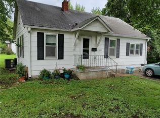 408 W Vine St, Butler, MO 64730