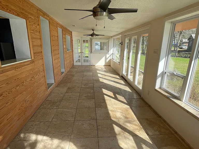 8429 Island View Dr — Photo 18