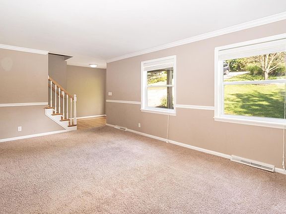 5th image of 1029 Birney Ln