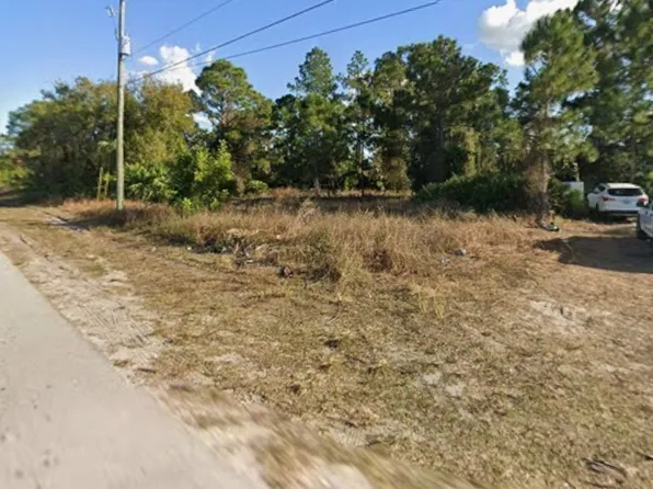 5219 5th St W, Lehigh Acres, FL 33971