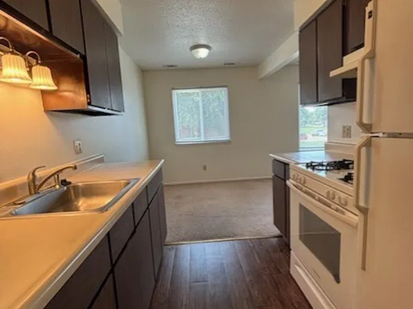 Tecumseh Apartments