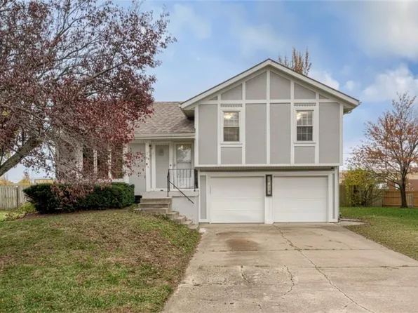 14813 W 150th Pl, Olathe, KS 66062