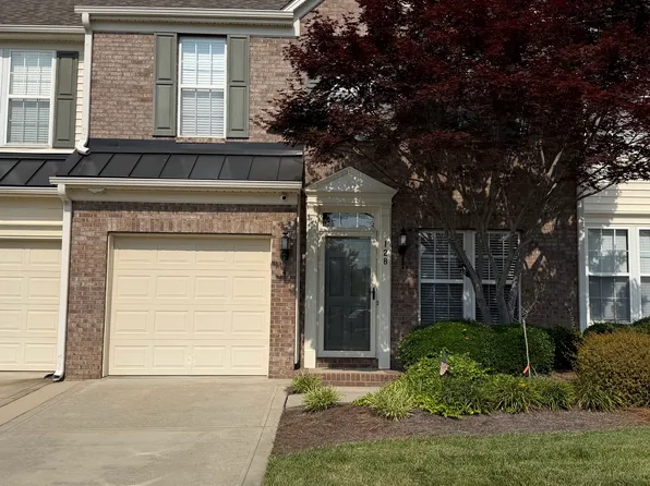 128 Autumn Falls Dr, Clover, SC 29710