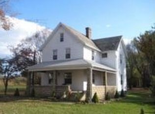 680 Morges Rd, Magnolia, OH 44643