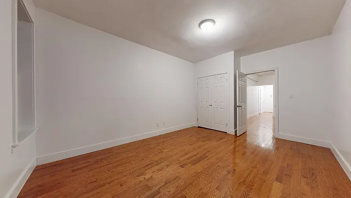 Rented by Bond New York | media 6