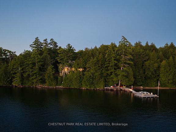 3rd image of 2458 Wilkinson Rd