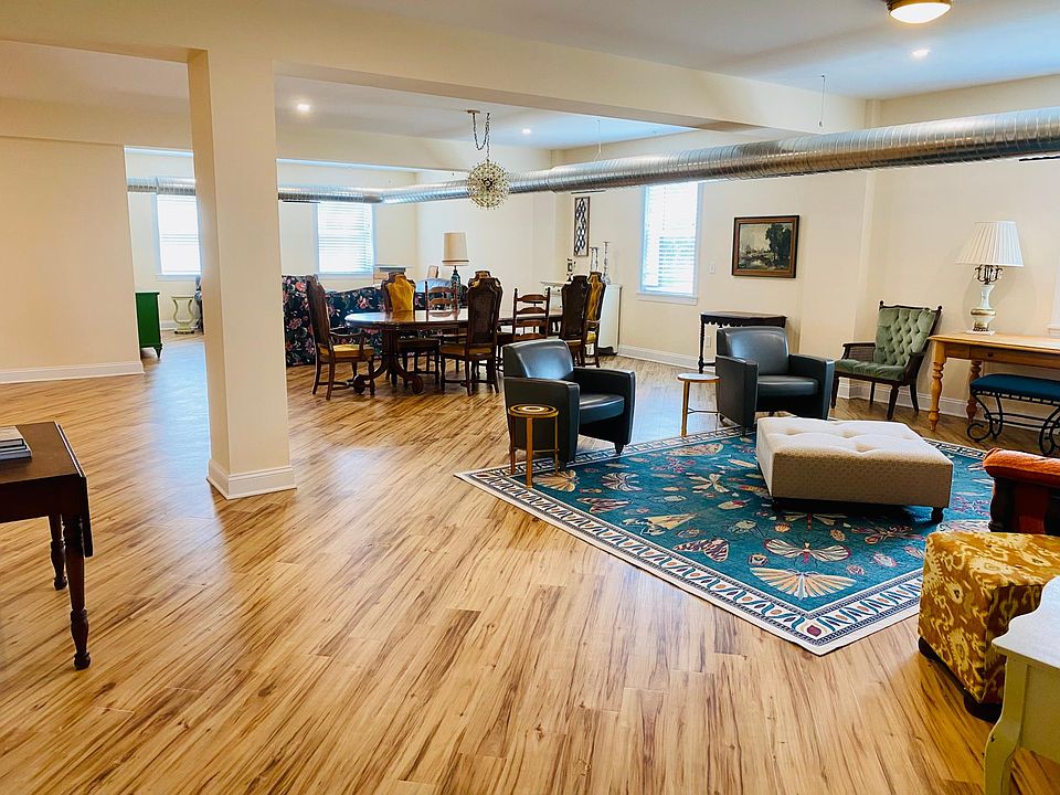1st image of 141 Chautauqua Ave #1