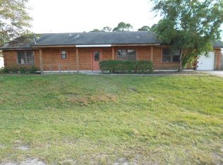 1692 SW Penrose Ave, Port Saint Lucie, FL 34953