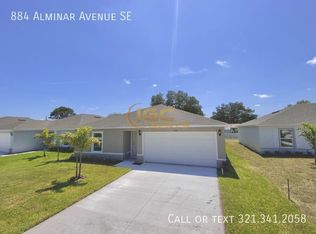 884 Alminar Ave SE, Palm Bay, FL 32909
