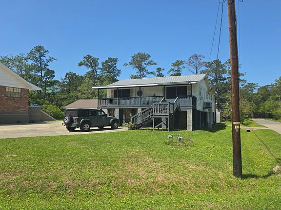 2nd image of 3101 Grandview Pl